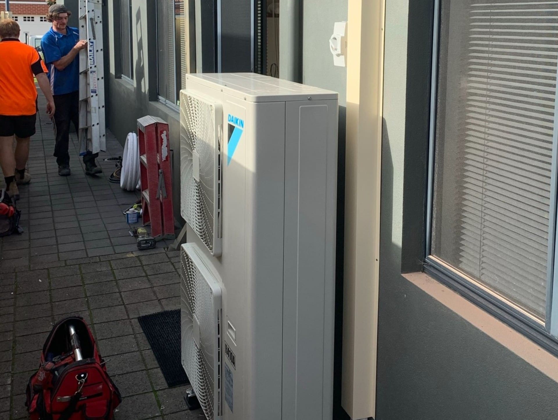 Multi Head Split Systems - Advanced Air WA